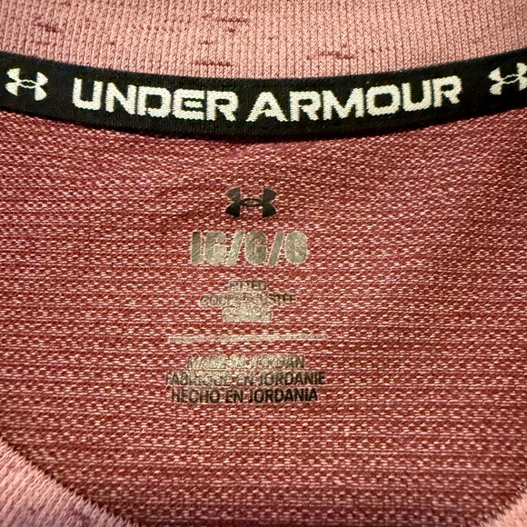 Under Armour Athletic Shirt - Picture 2 of 7